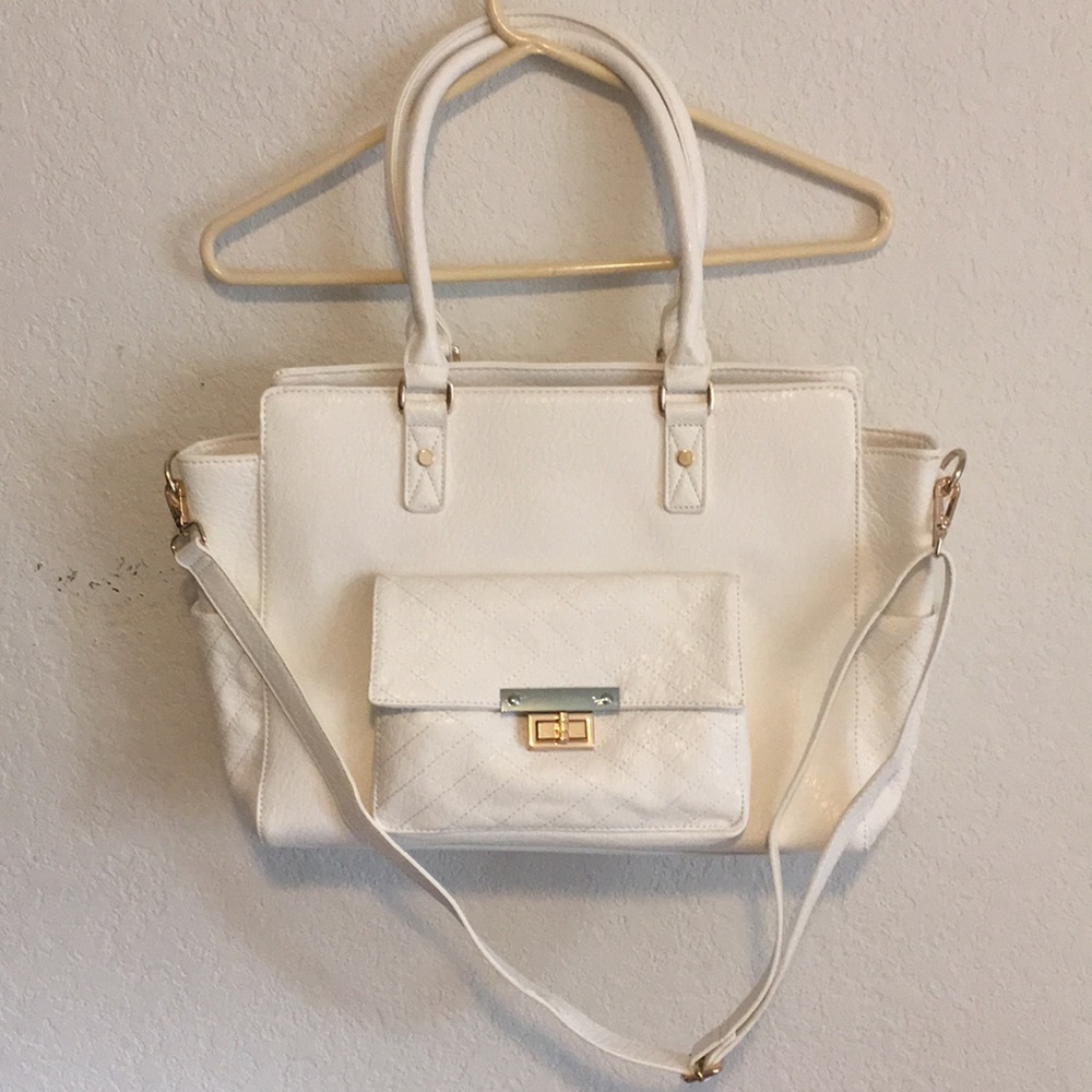 Conceal and carry purse